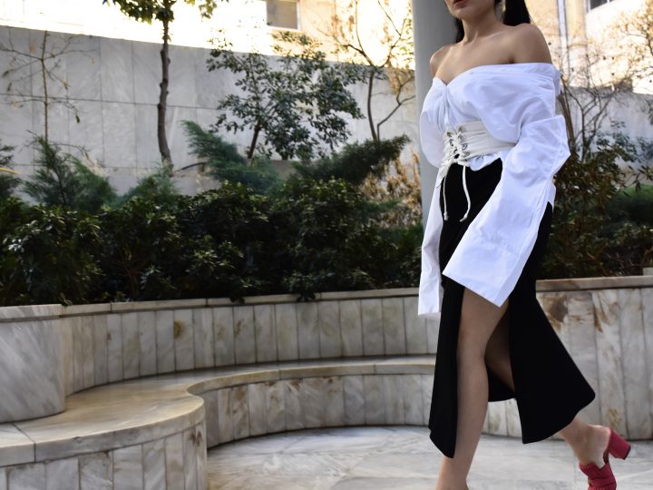 HERE’S HOW TO ROCK THE NEW HOT TREND – THE CORSET TREND